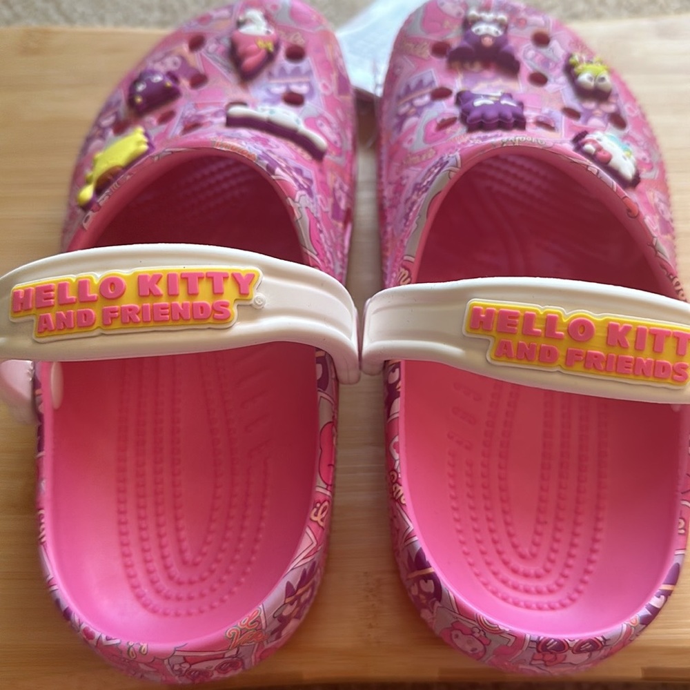 BNWT Hello Kitty Crocs